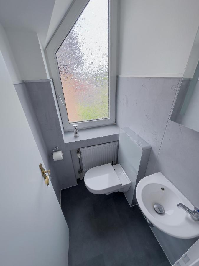 Ruhiges Juwel: Frisch Renoviert 100 Qm